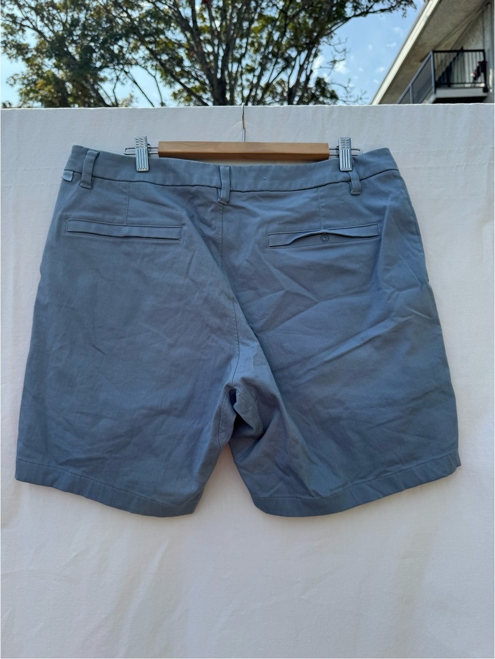 Lululemon Commission Classic-Fit Short 7" *Oxford - Blue - 36 - Picture 8 of 8